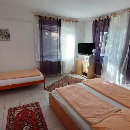 Badacsonyi Csaladi Privat Hazak Apartament Badacsonytomaj