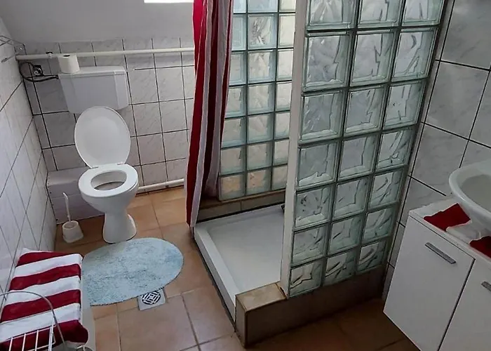 Badacsonyi Csaladi Privat Hazak Daire Badacsonytomaj